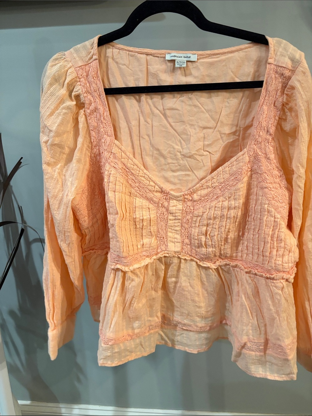 American Eagle Outfitters Peach Pintuck Peplum Blouse size XL